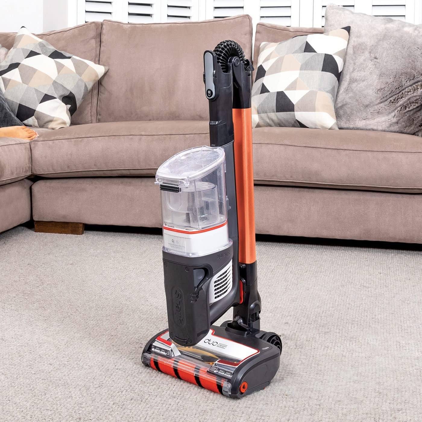 Вертикална безжична прахосмукачка Shark DuoClean IZ201EU Cordless Vacuum Cleaner