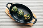 Чугунен съд за печене Judge Sizzle & Serve с дървена подложка 20 x 14 см