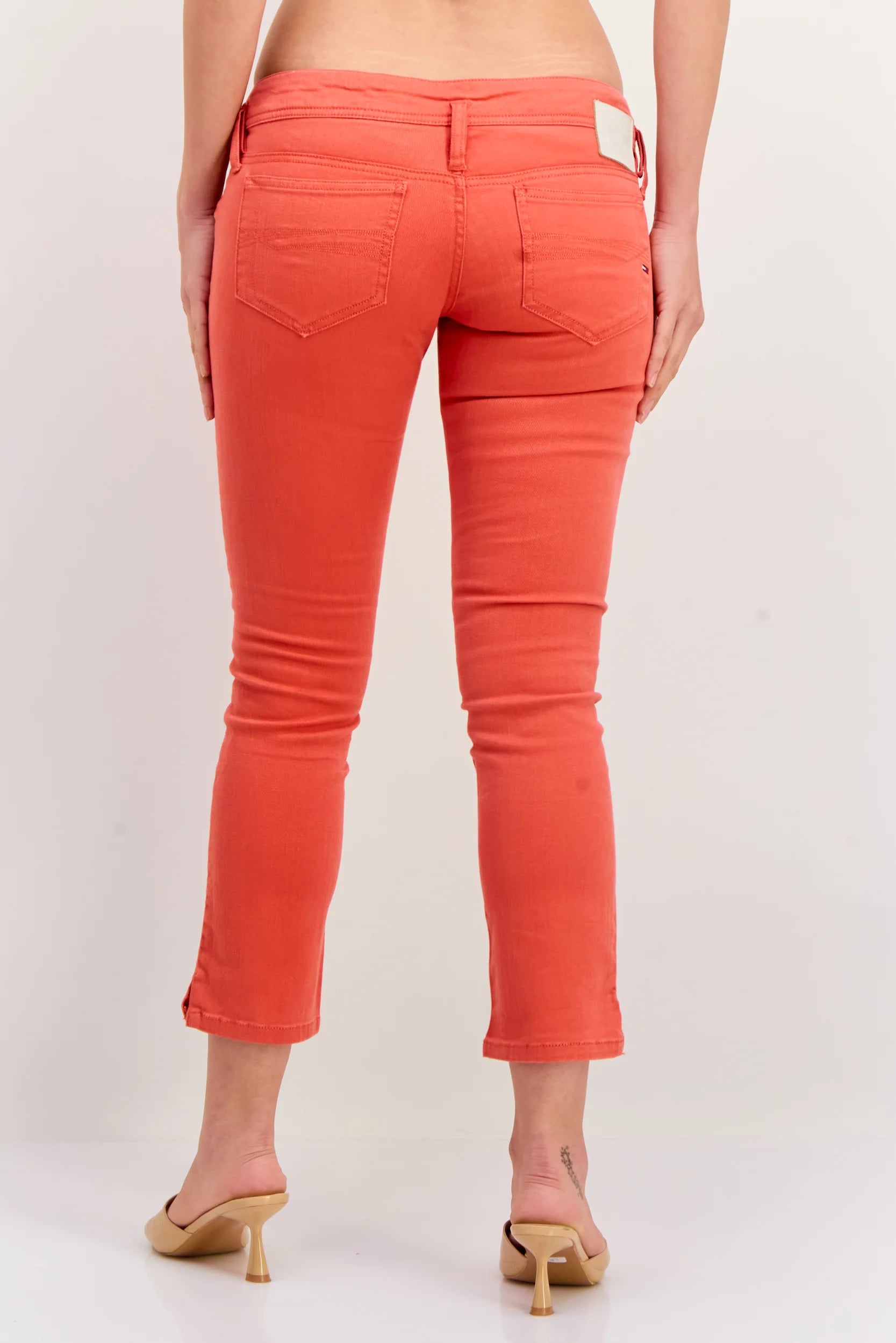 Дамски дънки в коралов цвят Tommy Hilfiger Denim