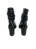 Women's wrinkled leather boots Peter Kaiser, black