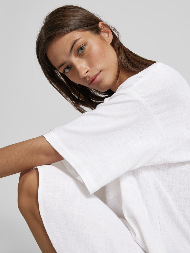 VERO MODA Дамска ленена туника с къс ръкав, бяла