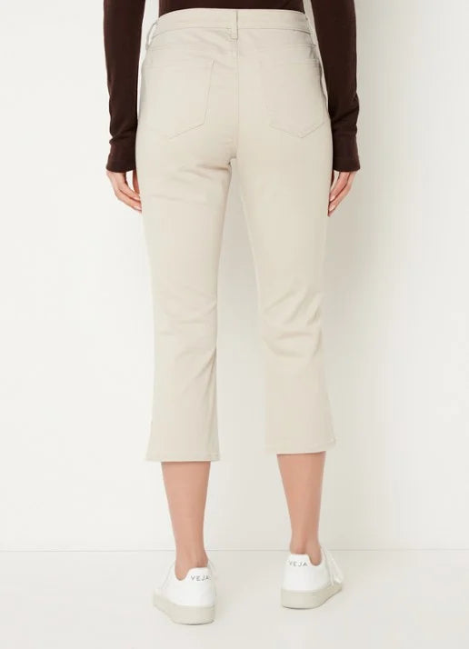 Straight 7/8 length cotton jeans, white 