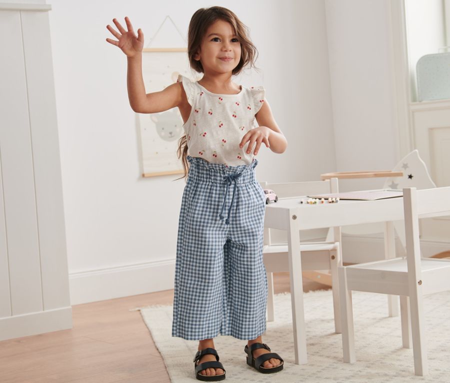 Детски панталон от памук и лен, сиво-бяло каре