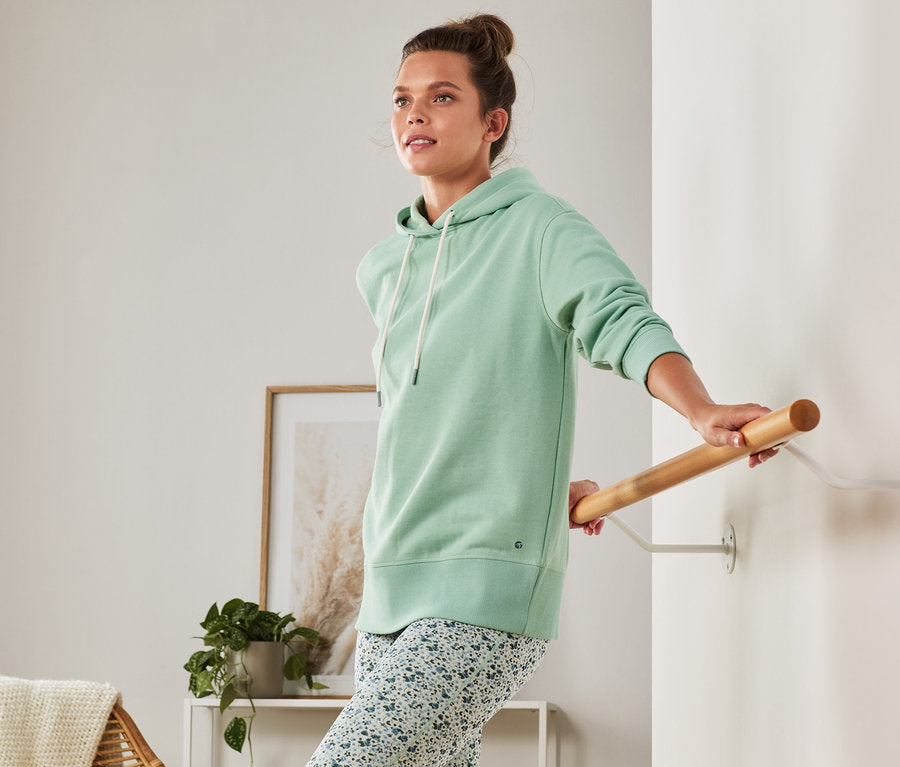 Long-sleeved cotton sports sweatshirt, green 