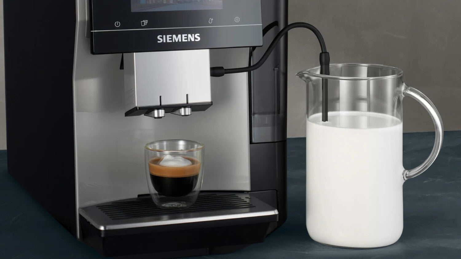 Автоматична кафемашина Siemens EQ700 Classic TP715D47, 1500 W,  19 бара