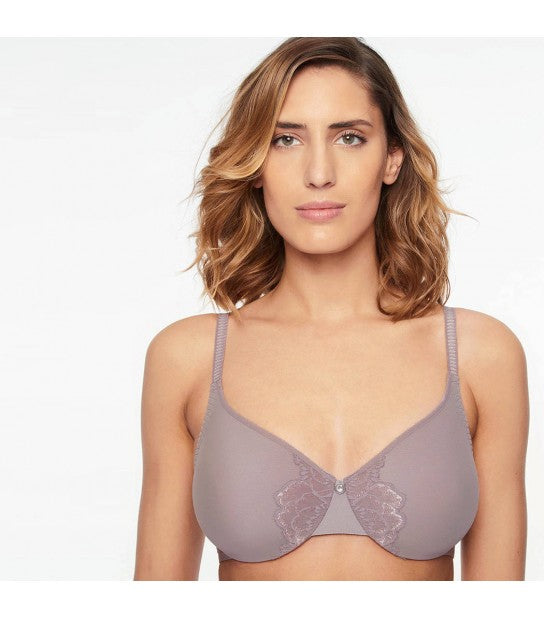 Chantelle minimalist bra with non-padded cups and underwire